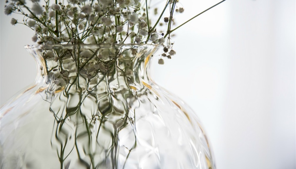 Vasi di vetro per i fiori: 5 occasioni in cui usarli