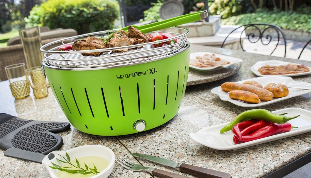 Lotus Grill: il barbecue senza fumo portatile