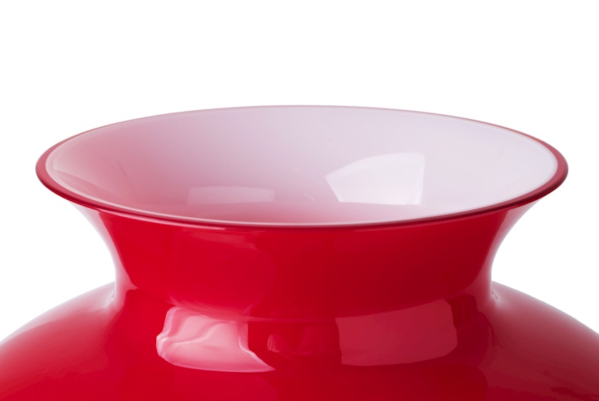 Vase Labuan Murano glass red milk white Venini