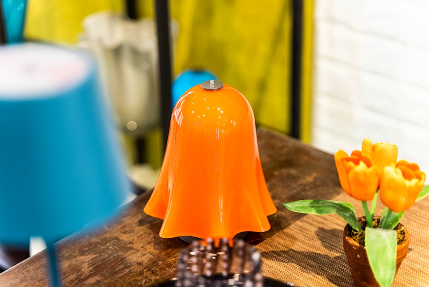 Lampada da tavolo Fantasmino ricaricabile arancio Venini