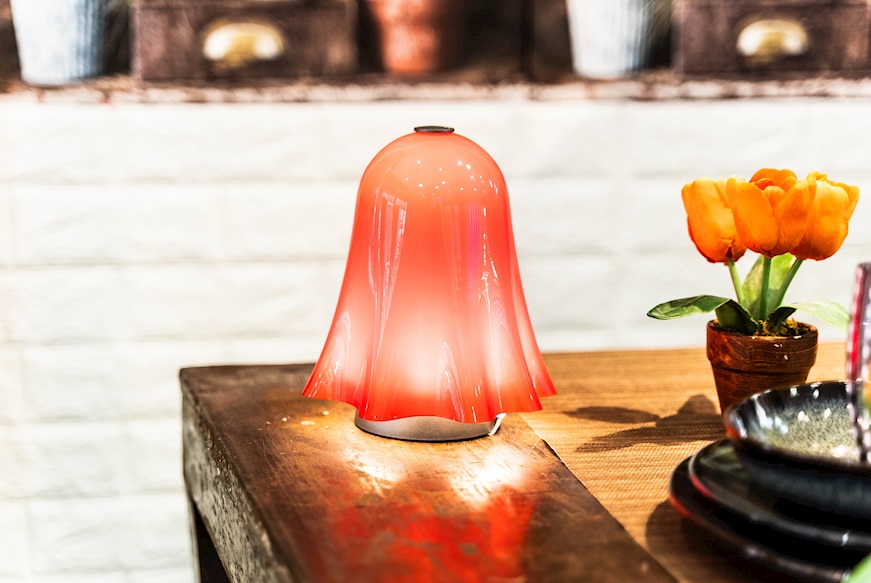 Lampada da tavolo Fantasmino ricaricabile rosso Venini