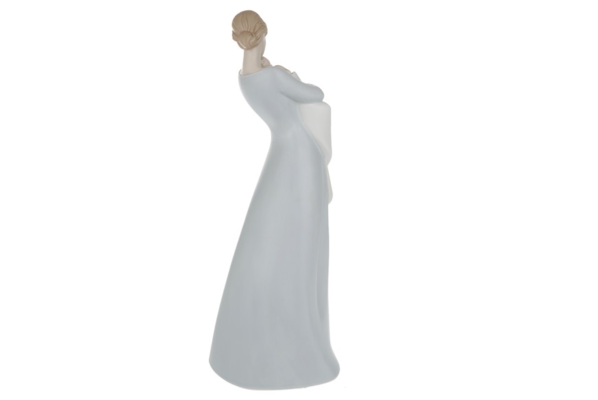 A mother's embrace porcelain Lladro'