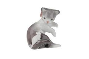 Cat and mouse porcelain Lladro'