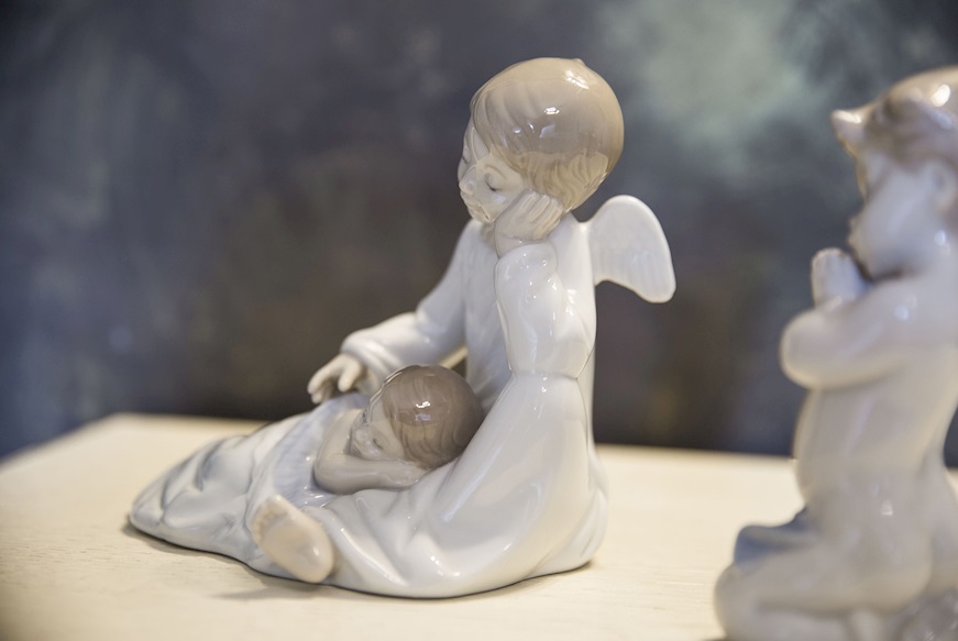 My guardian angel porcelain blue Lladro'