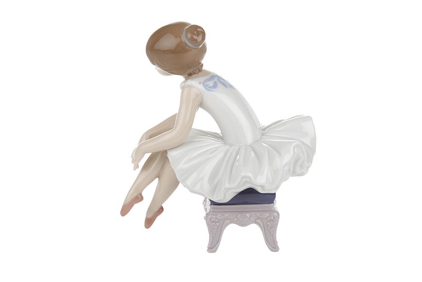 Little ballerina I porcelain Lladro'