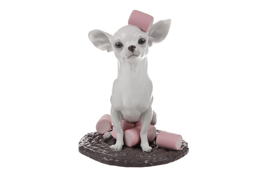 Chihuahua with marshmallows porcelain Lladro'