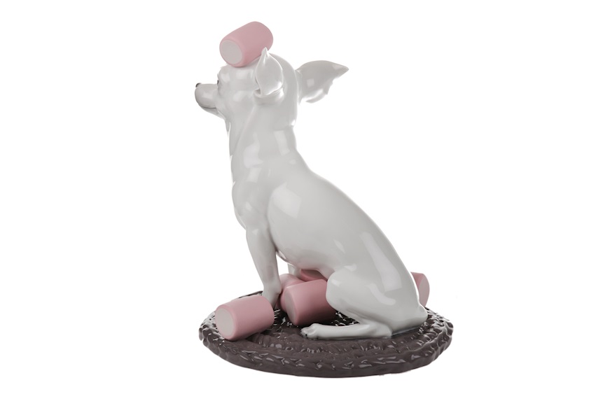 Chihuahua with marshmallows porcelain Lladro'
