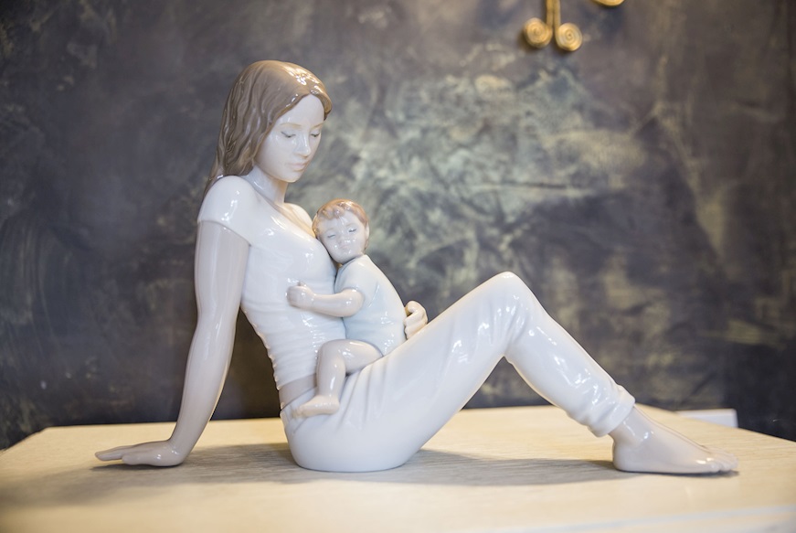 L'amore di una madre porcellana Lladro'