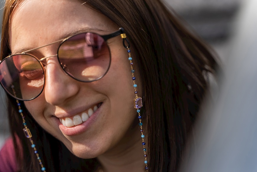 Glasses Chain silver gilt azure blue with purple bezels Selezione Zanolli