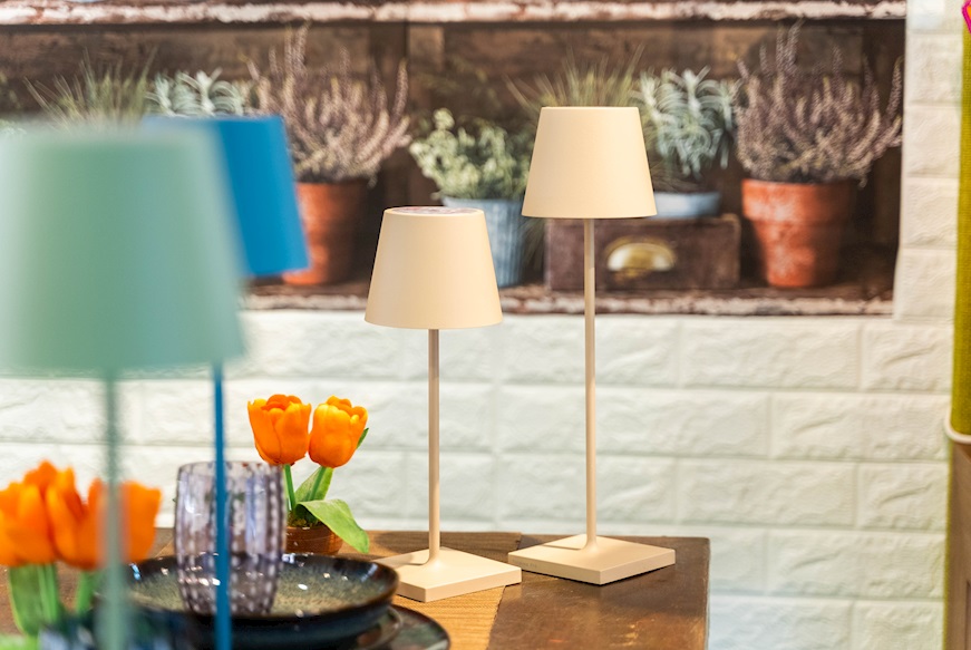 Table lamp Poldina Pro Sand Zafferano