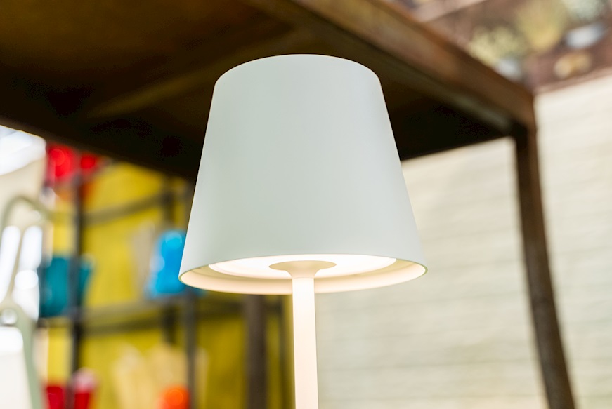 Lampada da tavolo Poldina Pro L Desk Bianco Zafferano