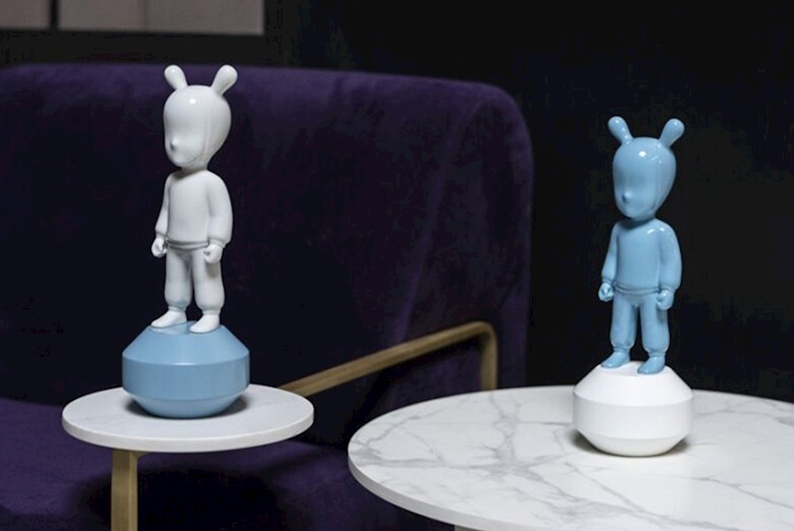 The Blue Guest porcelain Lladro'