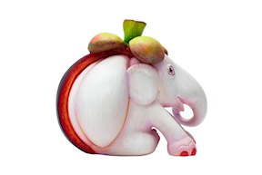 Elephant Parade Queen of the Fruit Elephant parade