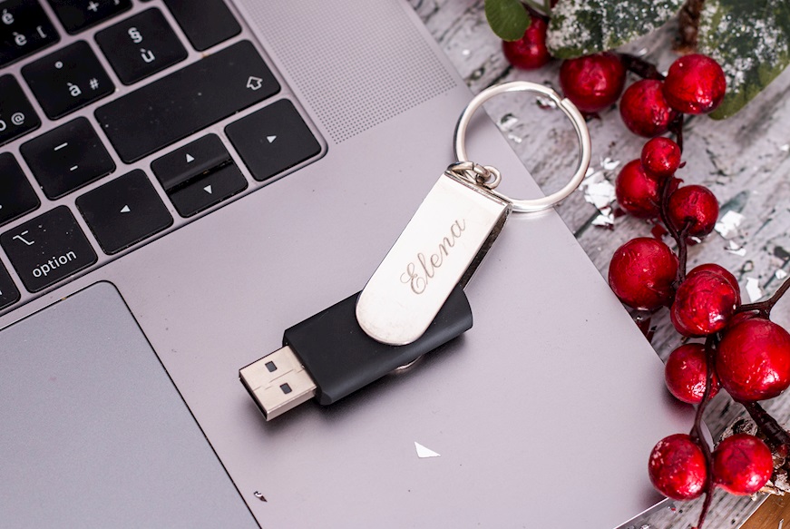 Portachiavi Usb con rivestimento in argento liscio con 8 giga di memoria Selezione Zanolli