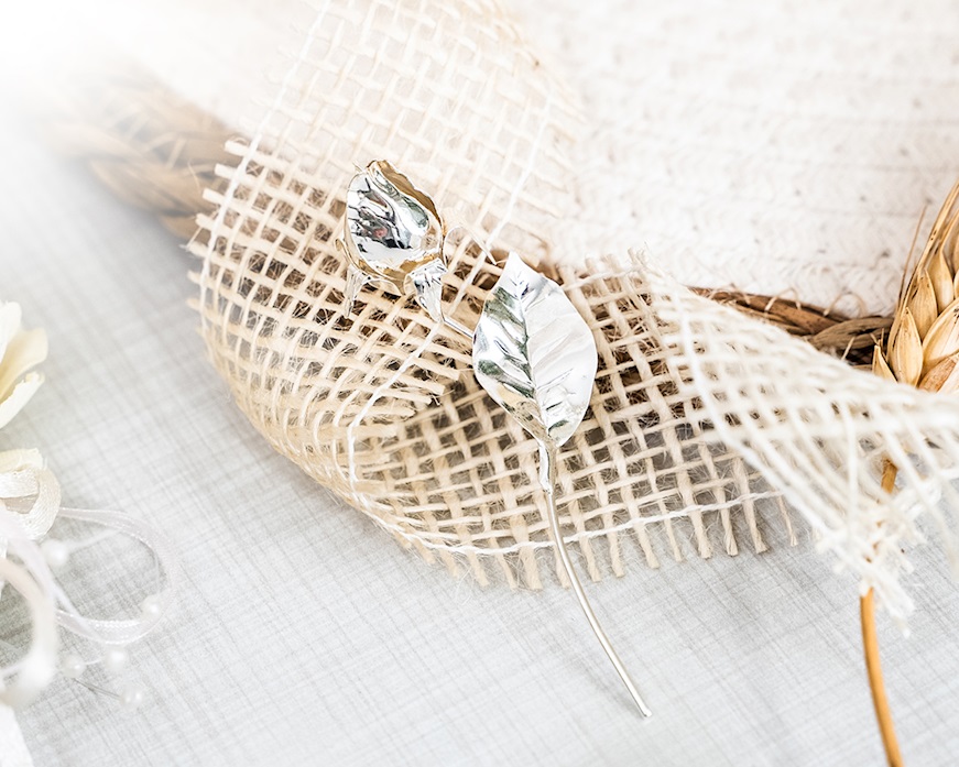 Bomboniera Rosa argento con sacchetto portaconfetti Selezione Zanolli