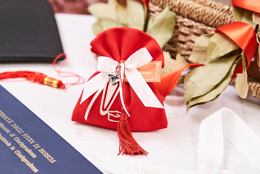 Graduation Bookmark silver with sugared almonds Selezione Zanolli