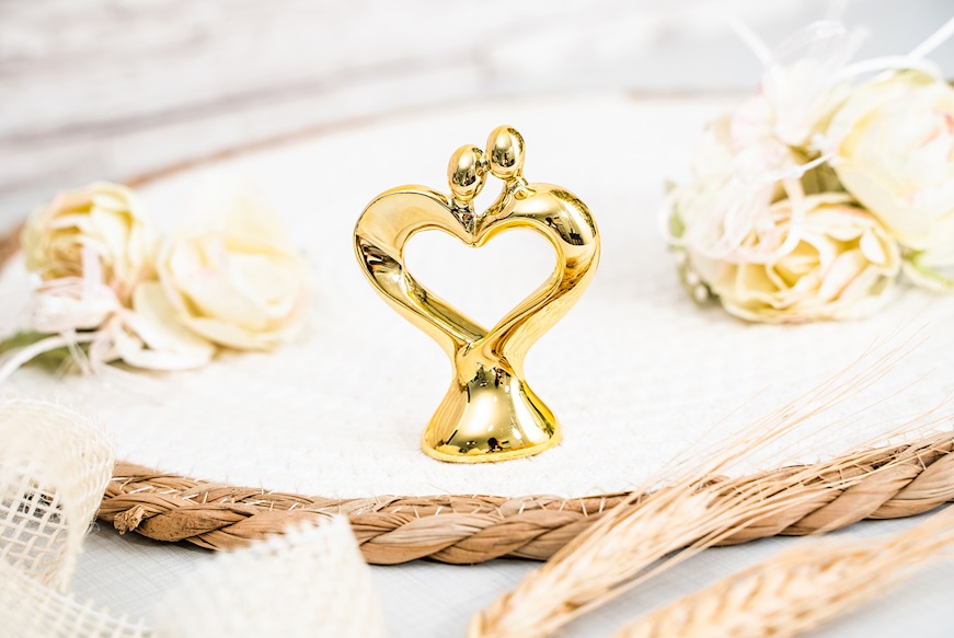 Couple Statue small golden heart with sugared almonds Selezione Zanolli