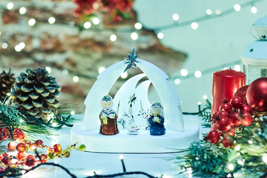 Idea regalo Natale Presepe con Capanna e luce LED Selezione Zanolli