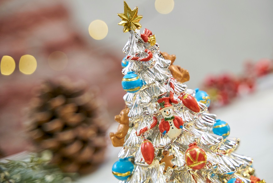Idea regalo Natale Carillon Albero di Natale con decori azzurri e rossi Selezione Zanolli
