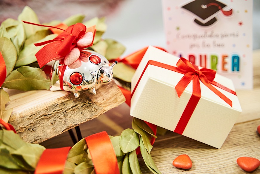 Soprammobile Coccinella grande con smalto rosso e ciuffo portaconfetti Selezione Zanolli