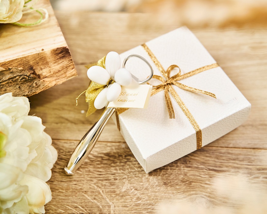 Classic bottle opener Elegance silver plated with sugared almonds Selezione Zanolli