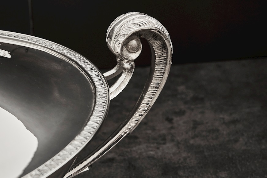 Zuppiera ovale argento con coperchio in stile Impero Selezione Zanolli