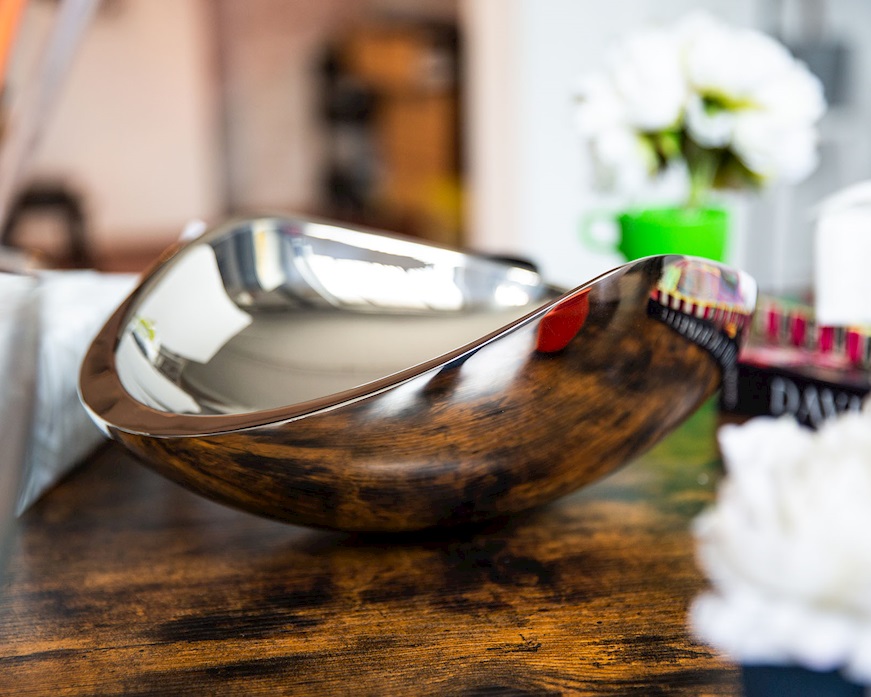 Centrotavola Ninnananna acciaio lucido Bugatti