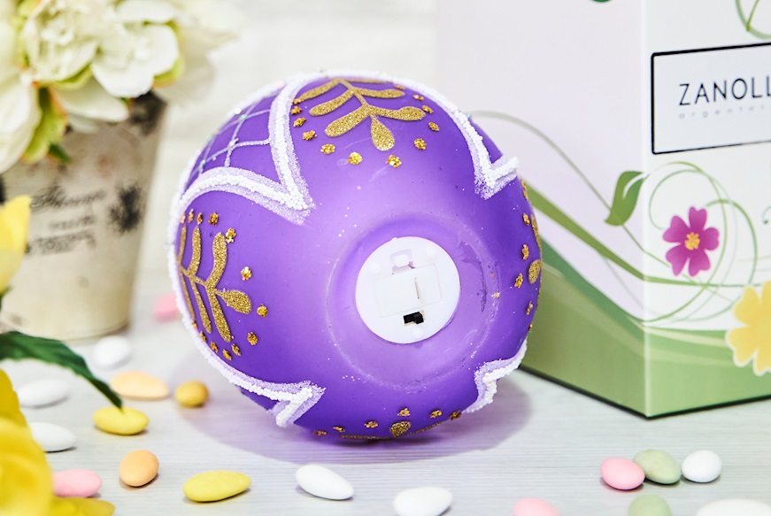 Decorated egg with LED light Selezione Zanolli