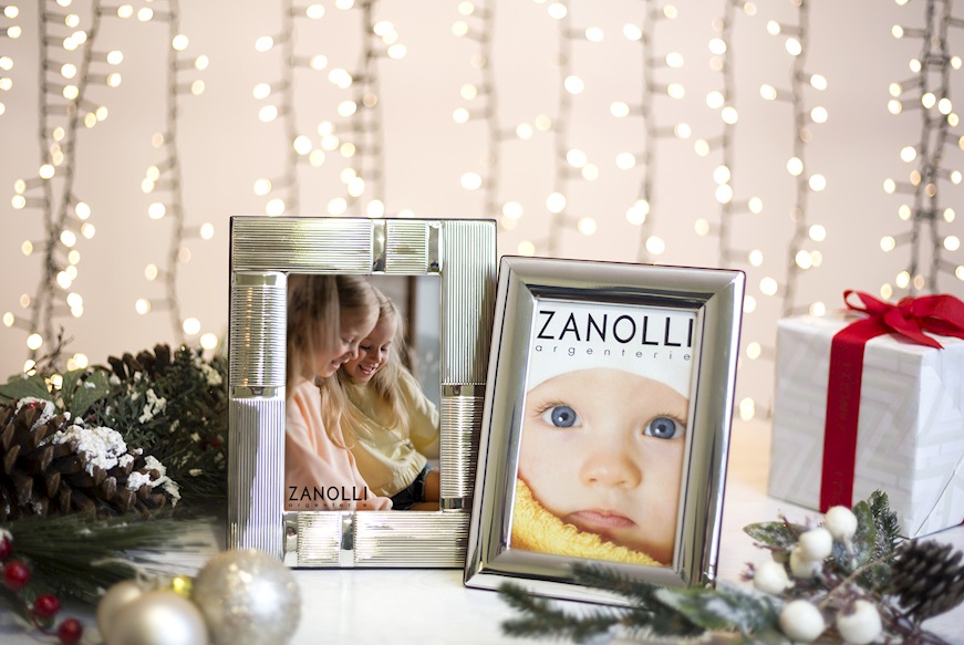 Picture frame Techno silver with wide striped band Selezione Zanolli