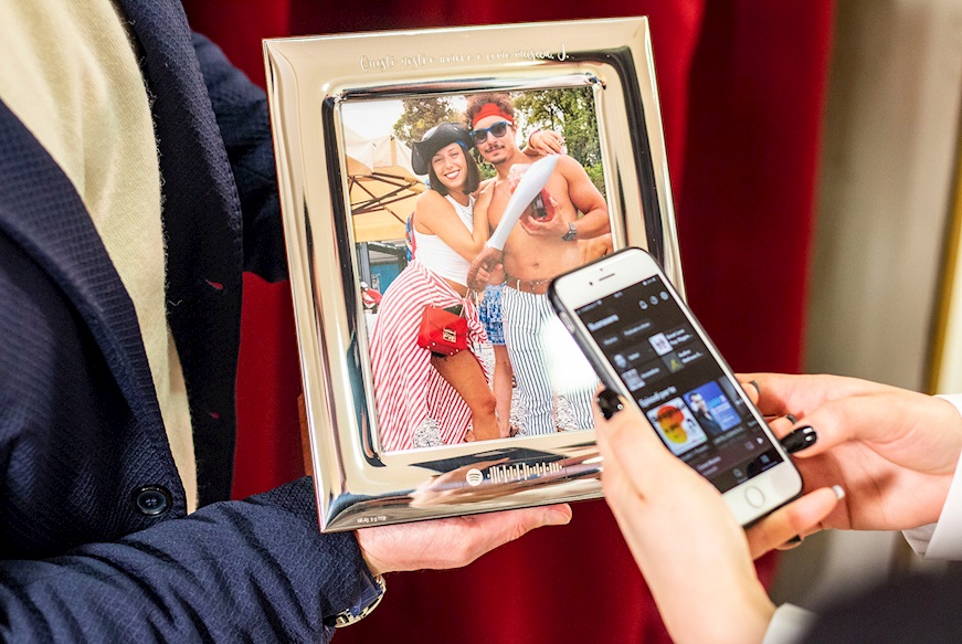 Picture Frame bilaminated Silver with glossy band Zanolli
