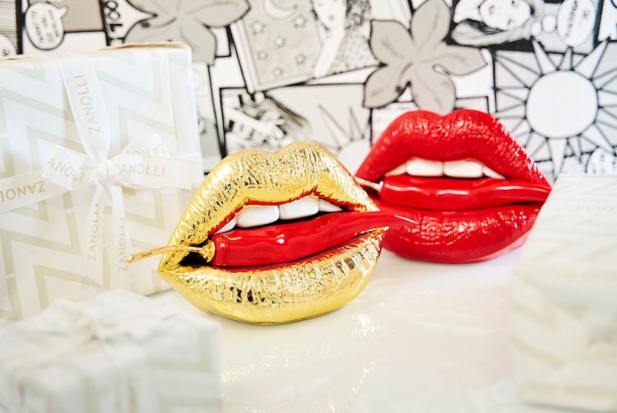 Scultura Bocca oro e peperoncino rosso Selezione Zanolli