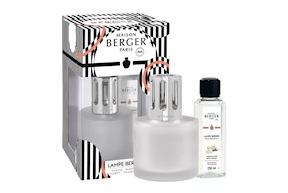 Gift pack lamp Illusion Givree with 250 ml perfume Angelique Noire Maison Berger Paris