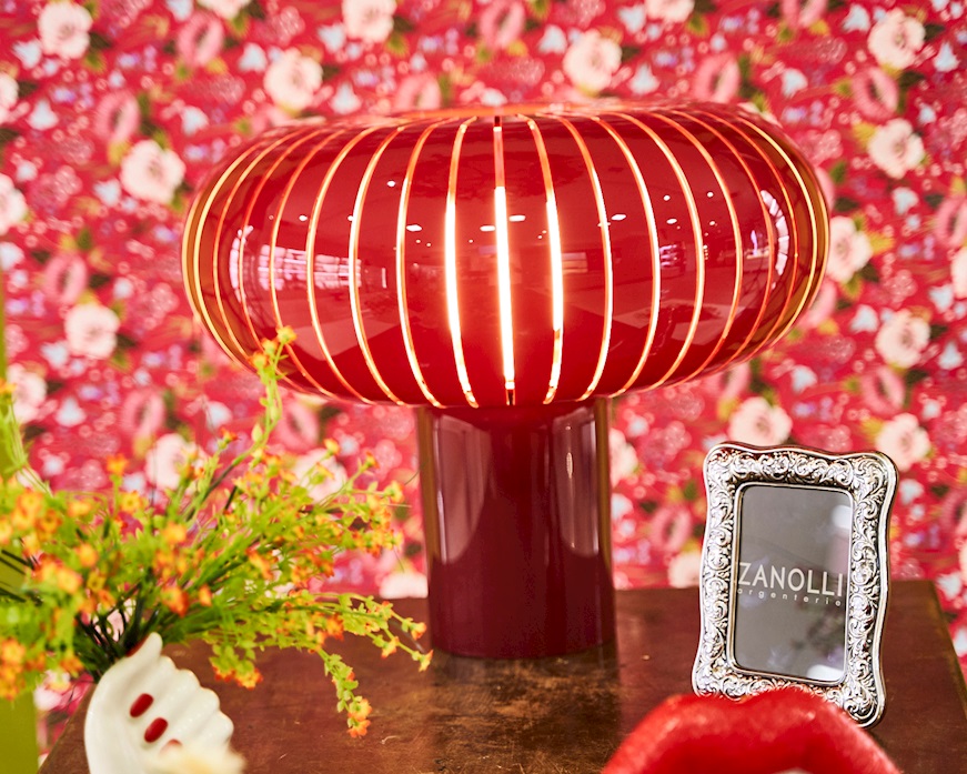 Lampada da tavolo Teresa Bordeaux Kartell
