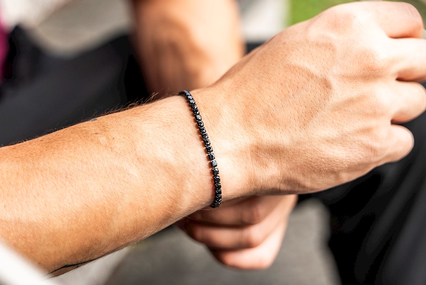 Bracciale tennis uomo acciaio brunito con zirconi neri Sovrani