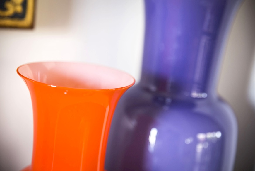 Vaso Opalino vetro di Murano arancio e lattimo Venini