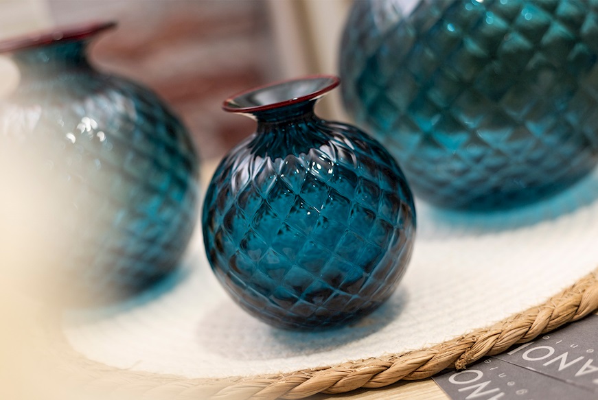 Vaso Monofiore Balloton vetro di Murano orizzonte con filo rosso Venini