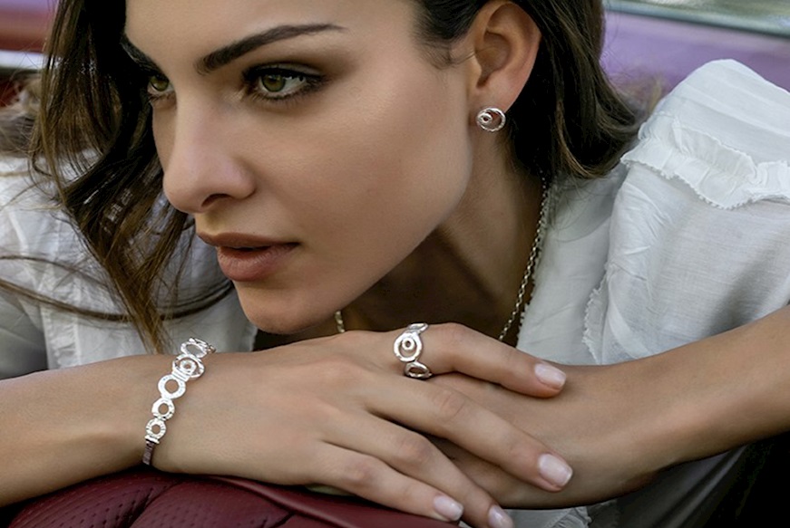 Bracciale Clio argento con cerchi centrali martellati Selezione Zanolli