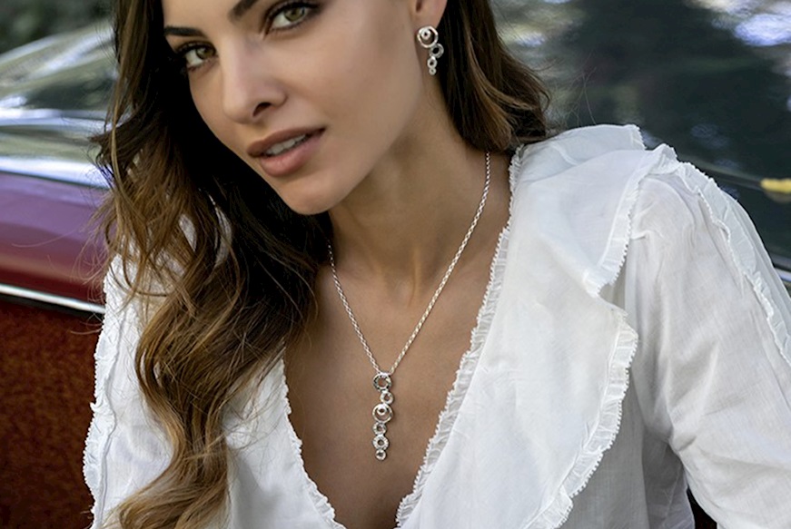 Collana Clio argento con pendente cerchi martellati Selezione Zanolli