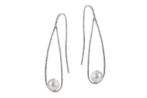 Orecchini Giulia argento pendente goccia con perla Selezione Zanolli