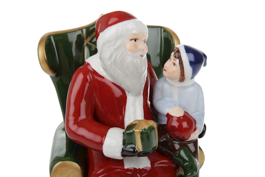 Idea regalo Natale Babbo Natale in poltrona Christmas Toys porcellana Villeroy & Boch