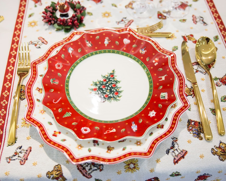 Idea regalo Natale Piatto colazione Toy's Delight porcellana Rosso Villeroy & Boch