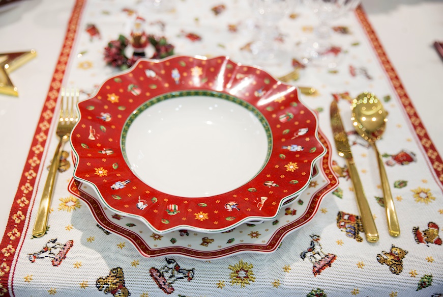Idea regalo Natale Piatto fondo Toy's Delight porcellana Rosso Villeroy & Boch