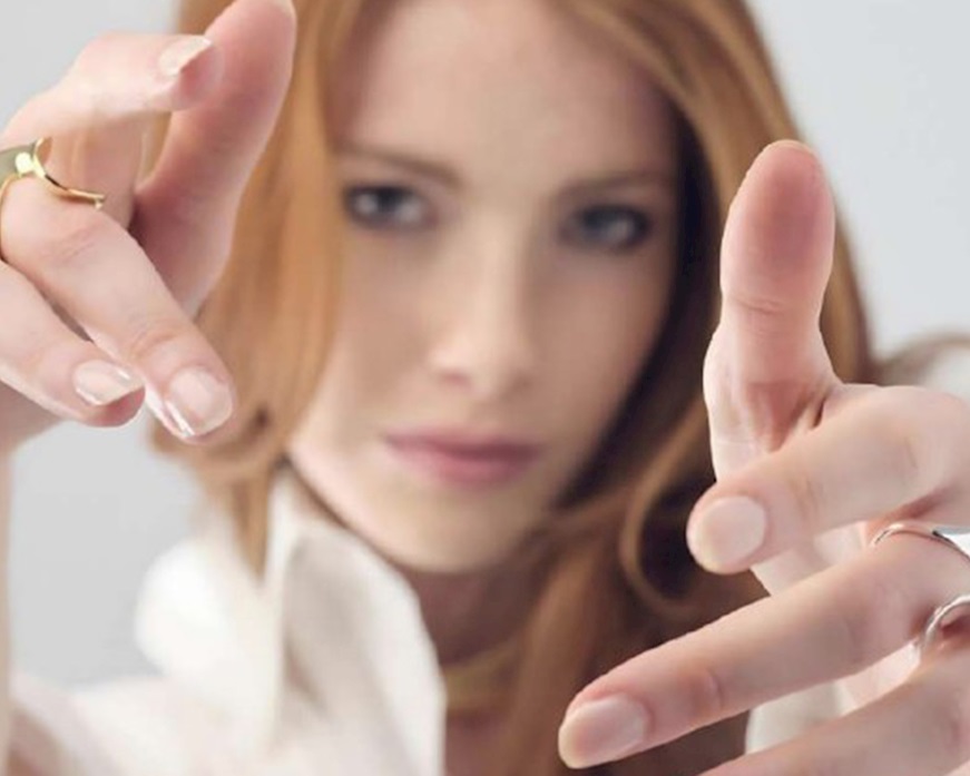 Anello Classica in bronzo bianco Unoaerre