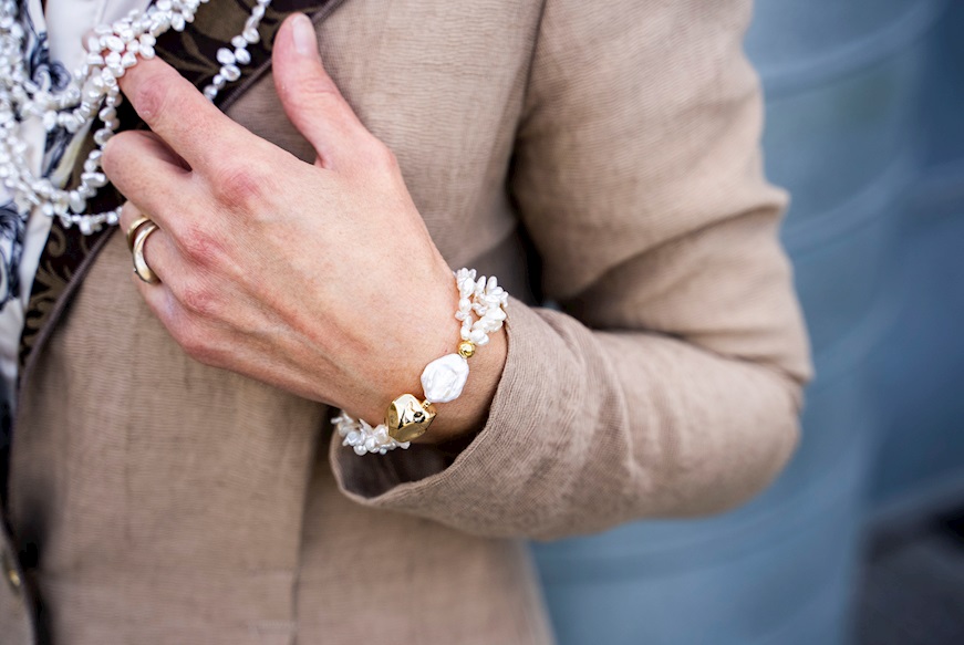 Bracciale argento dorato con perle e pepite Luisa della Salda