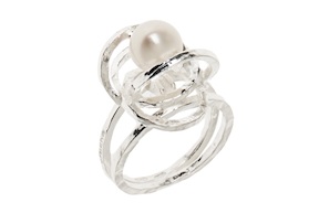 Ring Pura silver with white pearl Selezione Zanolli