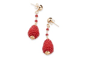Earrings Amelie brass in gold plated brass with rubelite jade and red mulberries Sovrani
