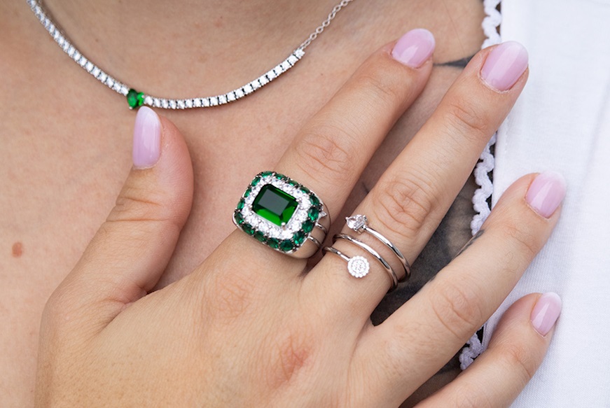 Ring silver with emerald zircon Sovrani