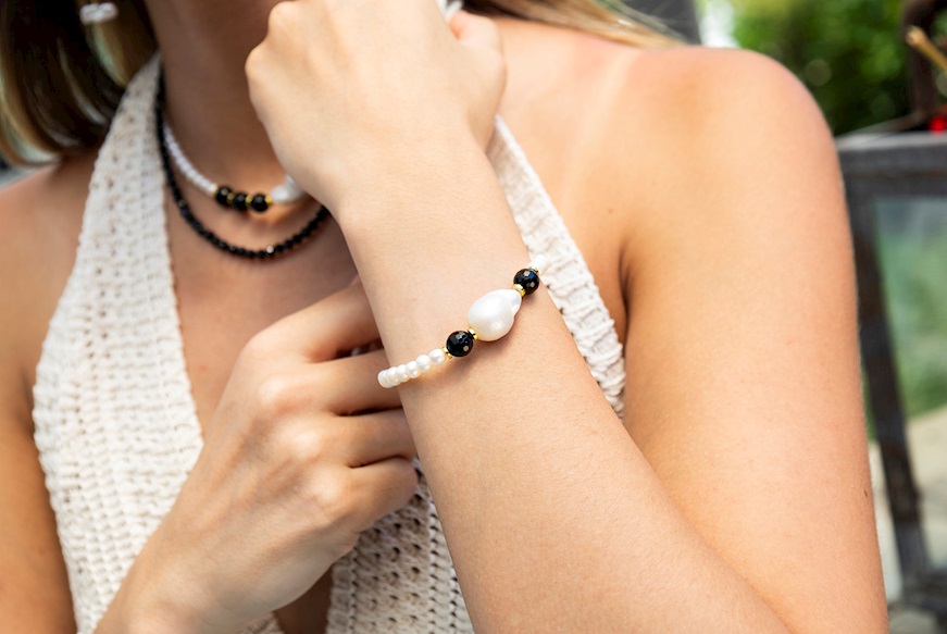 Bracciale argento con perle barocche e agata nera Selezione Zanolli