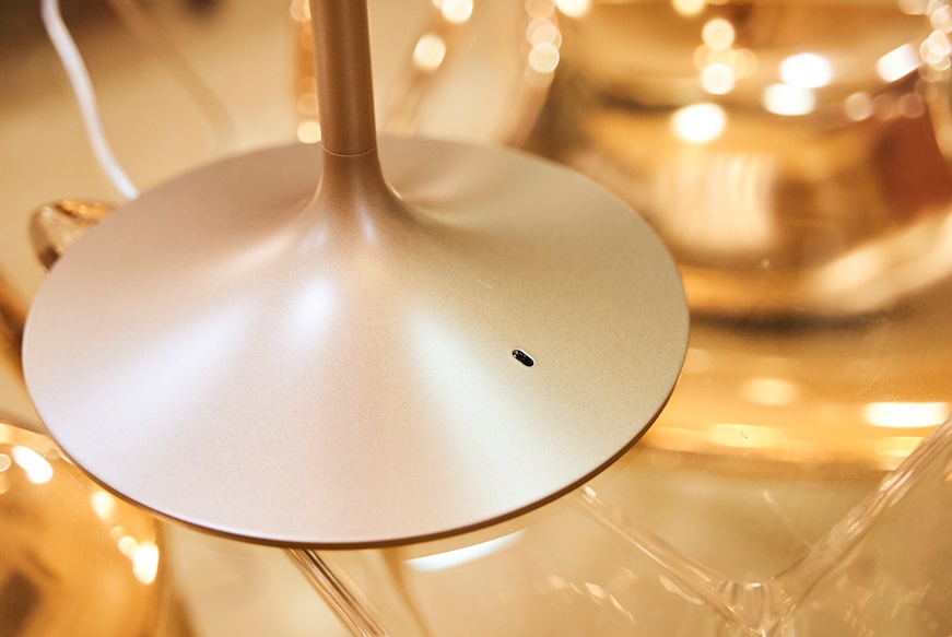 Lampada da tavolo Angelo Stone rame Kartell