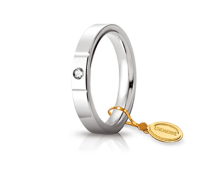 Fede Cerchio di luce oro 750‰ con diamante Unoaerre